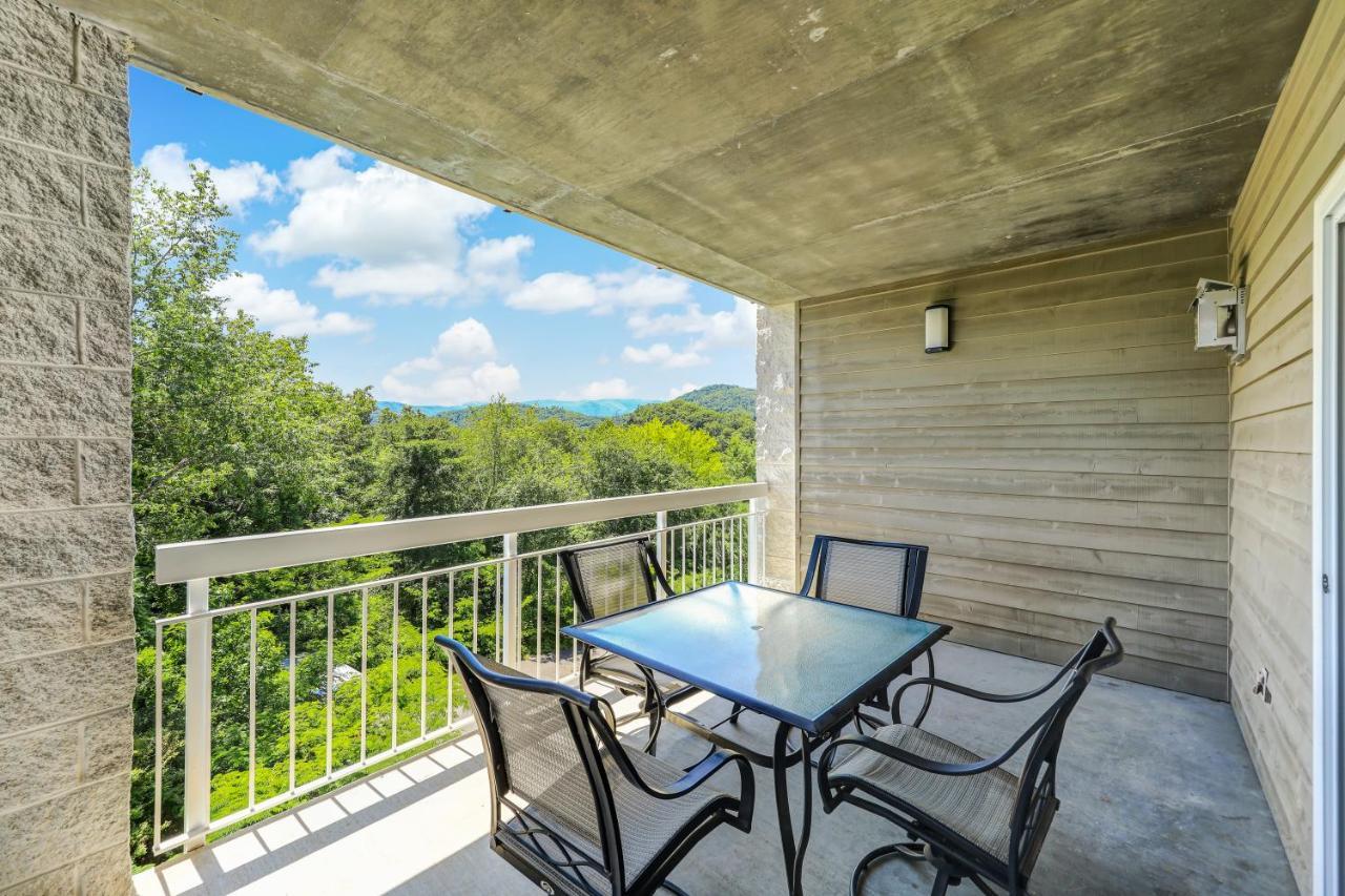 Apartamento Kickin Back Whispering Pines 343 Pigeon Forge Exterior foto